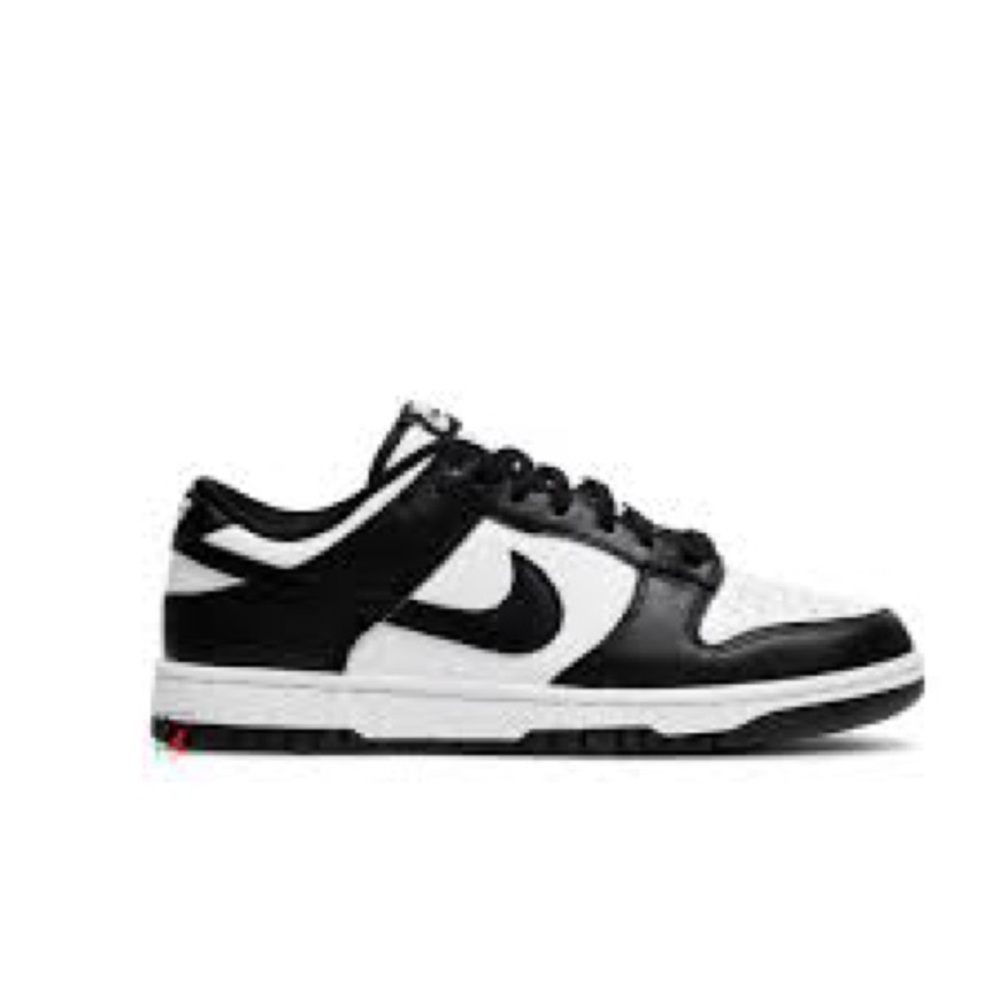 Nike panda women’s size 7